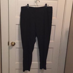 Uniqlo black ankle pants